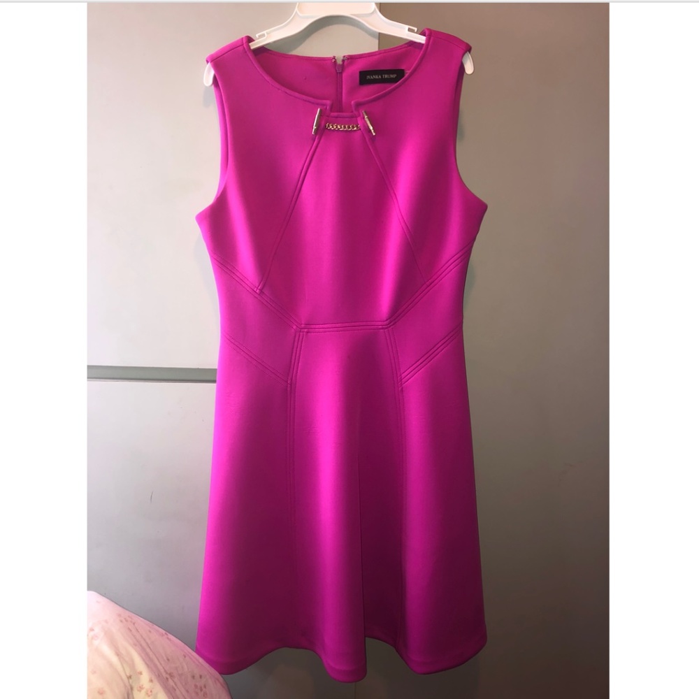 Pink/Fuchsia Sleeveless Ivanka Trump Women's Dress